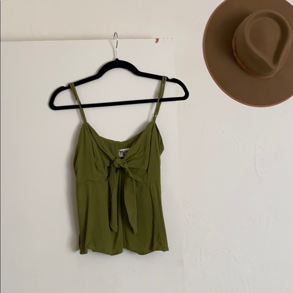 Little olive Mumu crop top